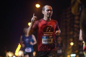 BIB: 40198
                            <button type="button" onclick="openModal(18285540)" class="btn btn-primary btn-sm float-right btn-popup" data-toggle="modal" data-target=".modal-high-quality">
                        <i class="fas fa-shopping-cart"></i> Add to Cart
                    </button>
                                            <button type="button" onclick="isThisMe(18285540, true)" class="btn btn-success btn-sm float-right btn-popup btn-isme hidden" data-toggle="tooltip" data-placement="bottom" title="นี่คือรูปของคุณใช่ไหม คลิกที่นี่เพื่อเอาเข้าอัลบั้ม">
                        <i class="fas fa-plus"></i> Add to album
                    </button>
                    <button type="button" onclick="isThisMe(18285540, false)" class="btn btn-warning btn-sm float-right btn-popup btn-isnotme hidden">
                        <i class="fas fa-ban"></i> Remove from album
                    </button>